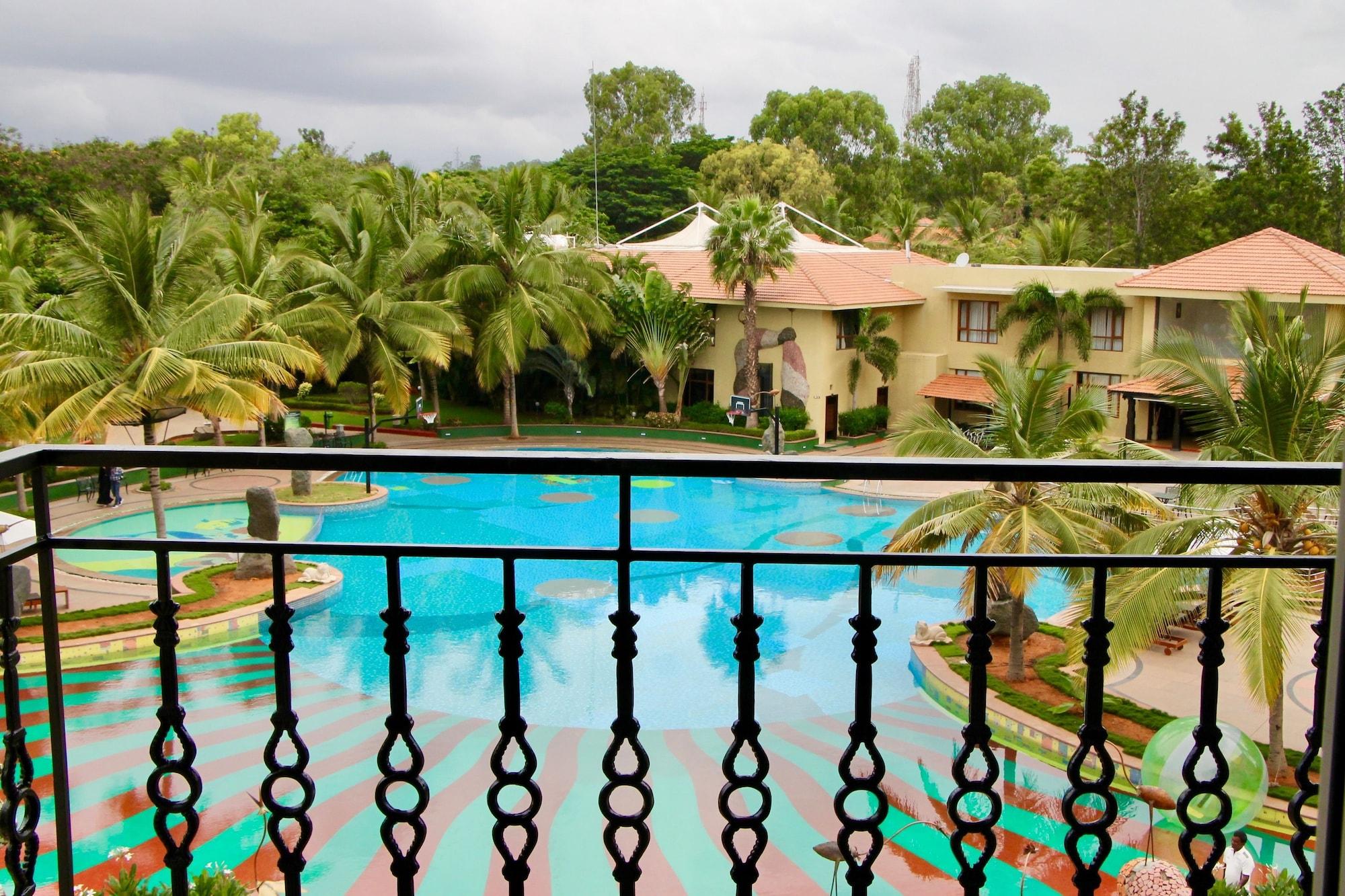 Silent Shores Resort & Spa Mysore Esterno foto