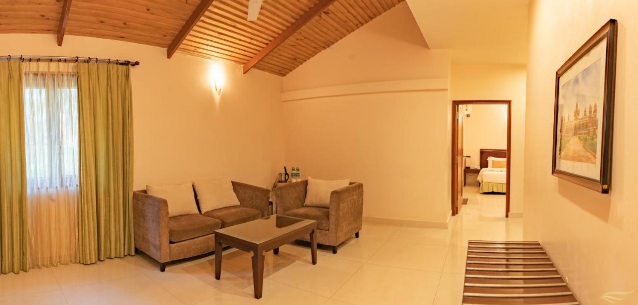 Silent Shores Resort & Spa Mysore Esterno foto