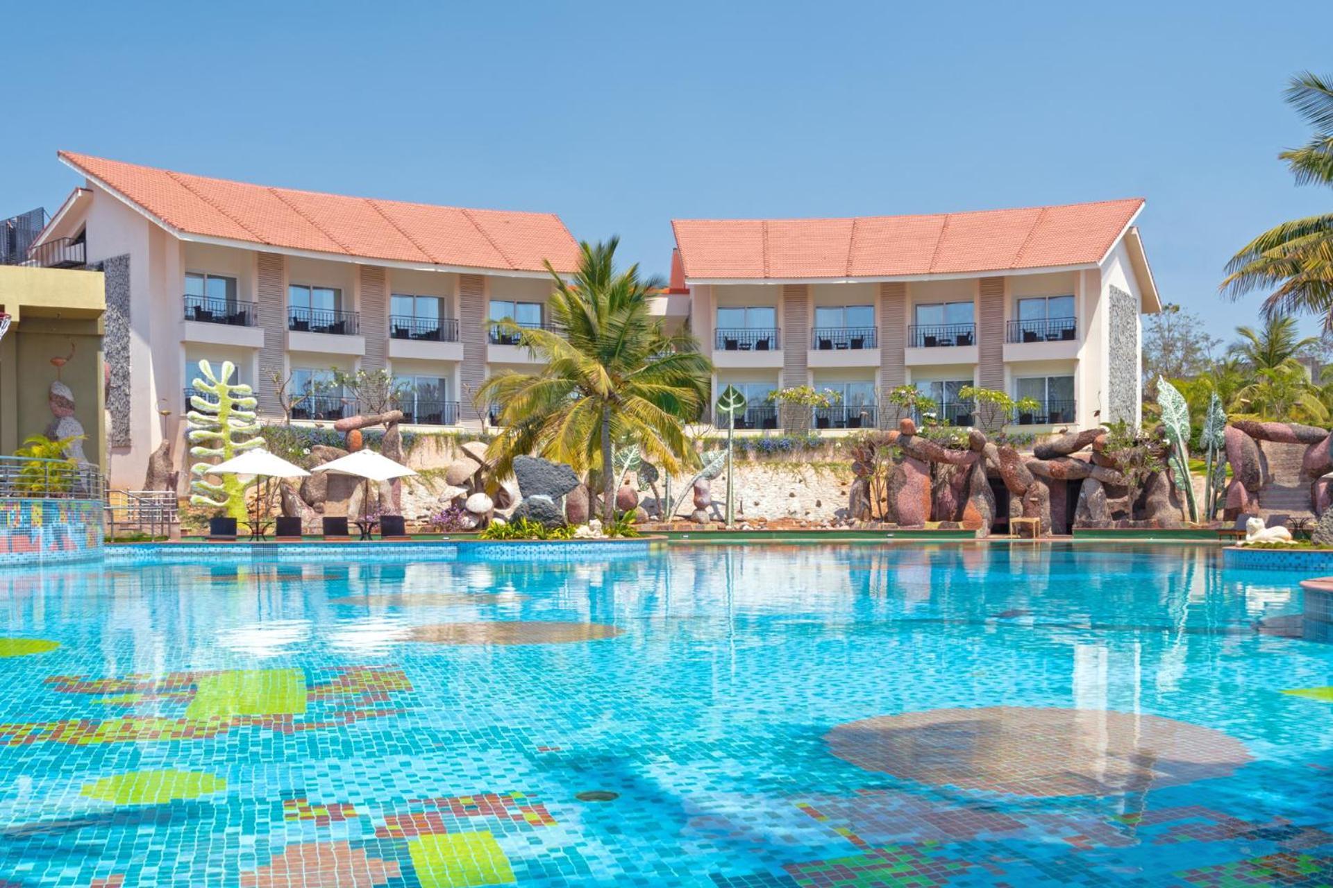 Silent Shores Resort & Spa Mysore Esterno foto