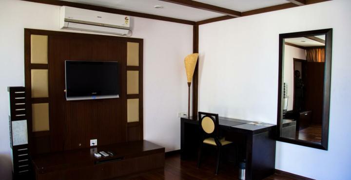 Silent Shores Resort & Spa Mysore Esterno foto
